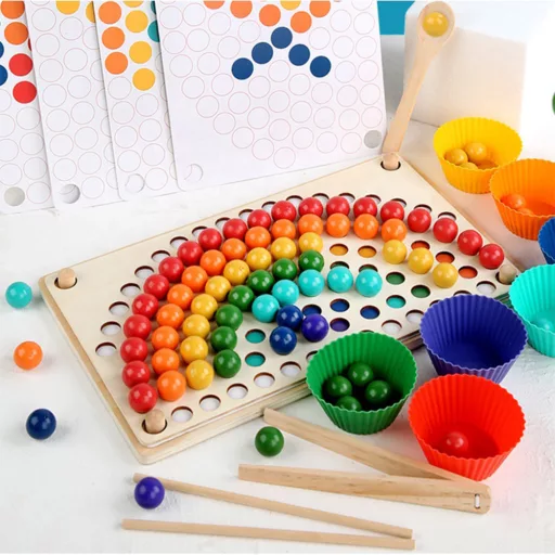 Szivárványos golyó mozaik kirakó Montessori fajáték